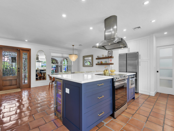 Naples Vacation Home With Private Pool Short Walk To Beach